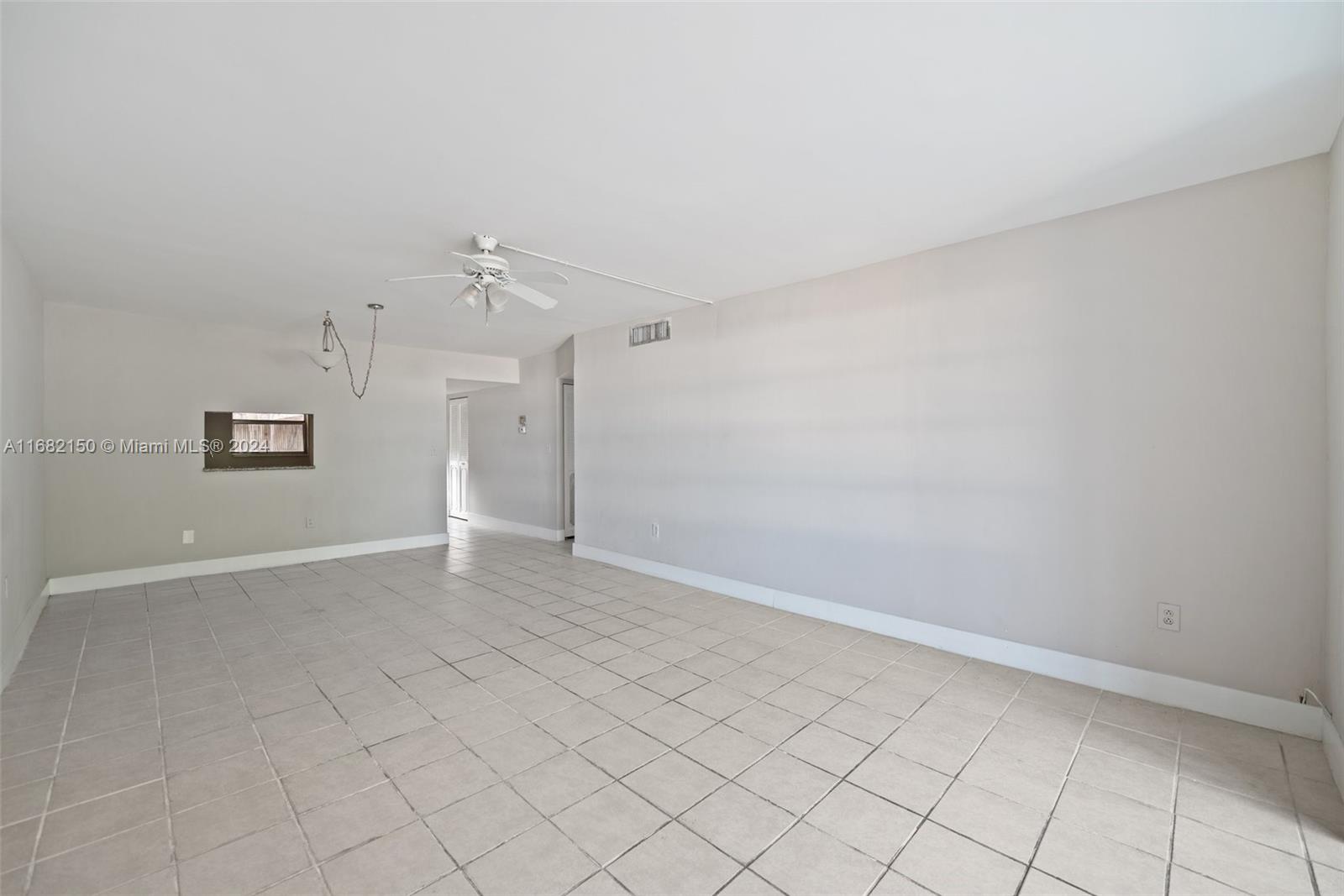 2840 Somerset Drive #216M, Lauderdale Lakes, Florida image 19