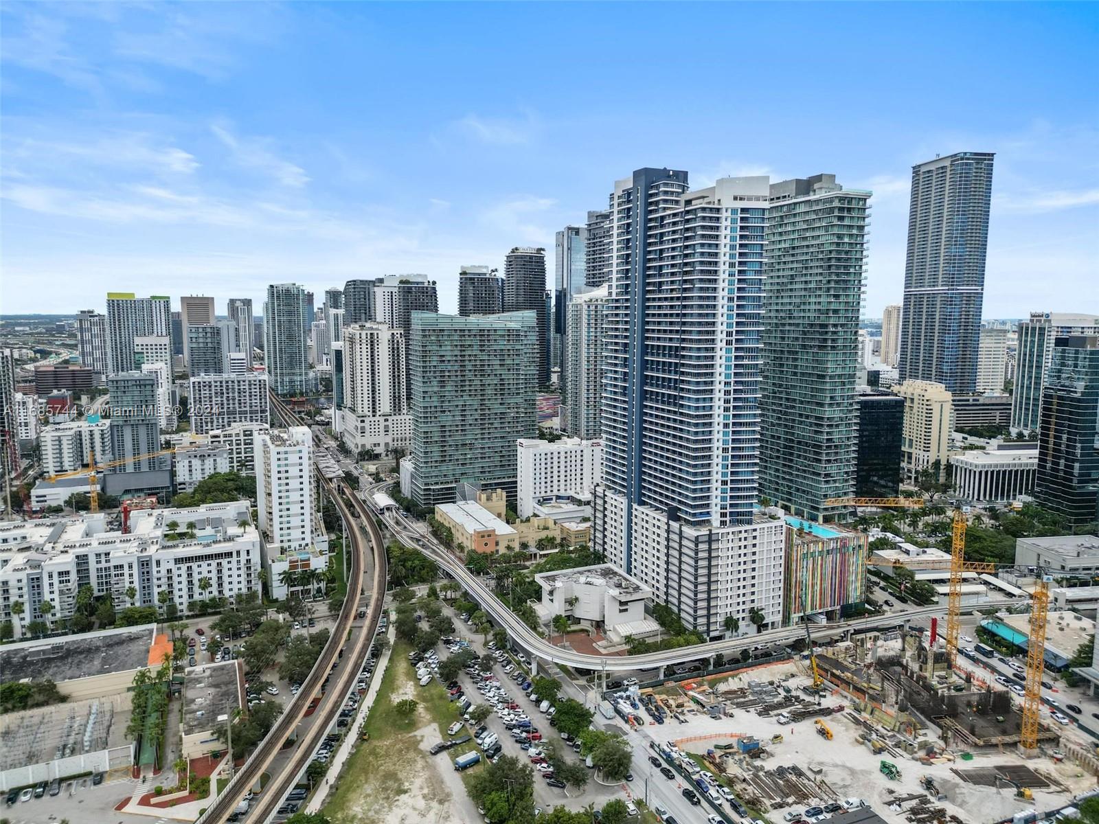 60 SW 13th St #3007, Miami FL 33130