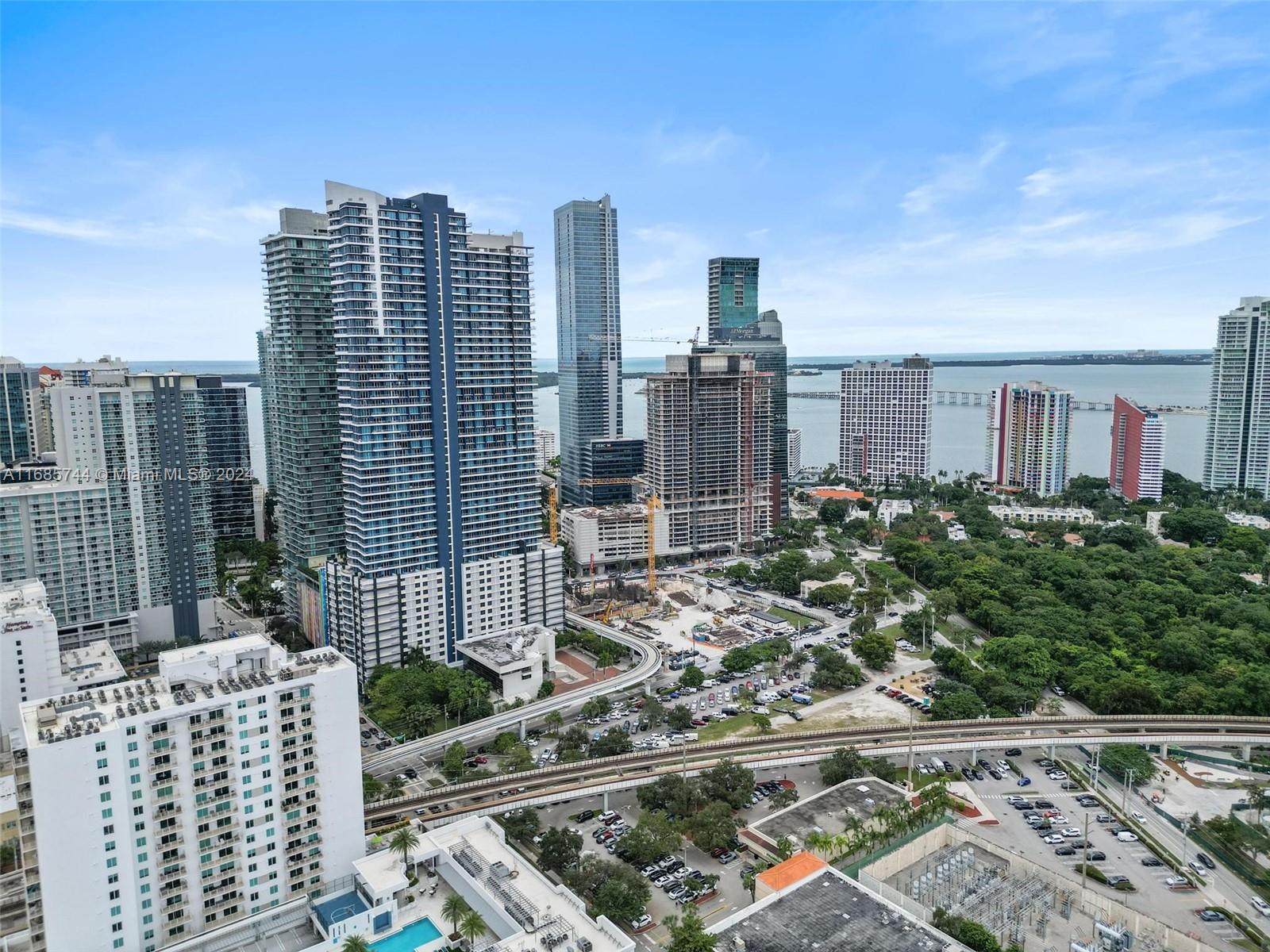 60 SW 13th St #3007, Miami FL 33130