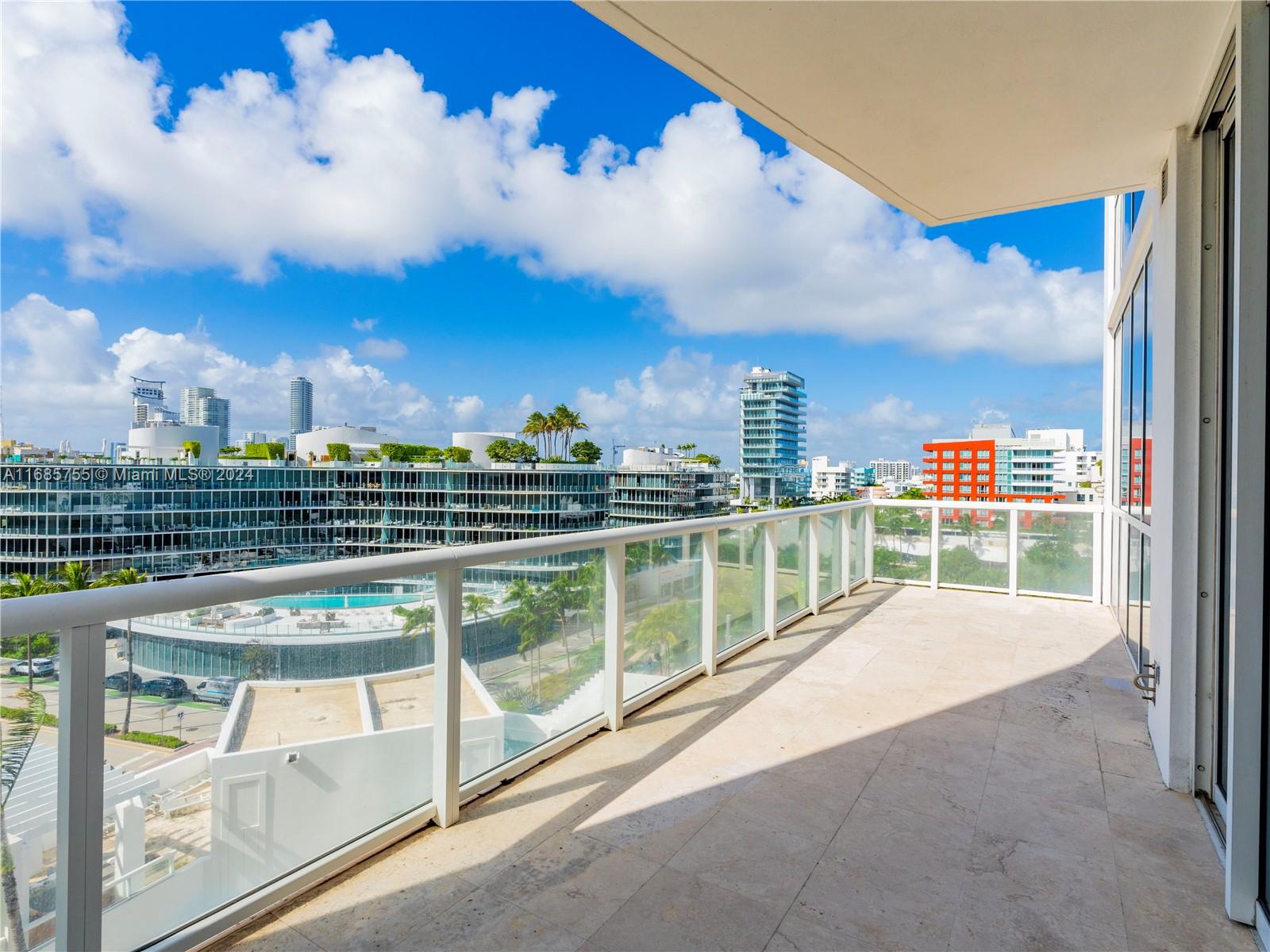 Live in the most desired location in South of 5th, Continuum South Beach. This apartment features 2 bedroom, 2.5 bathrooms with 2 over sized balconies perfect for entertaining. Continuum is a full service building with top class amenities on it's 12 acres of land. Amenities include, 3 pools, full beach service, on site restaurant, 3 tennis courts, fitness center, spa and much more.