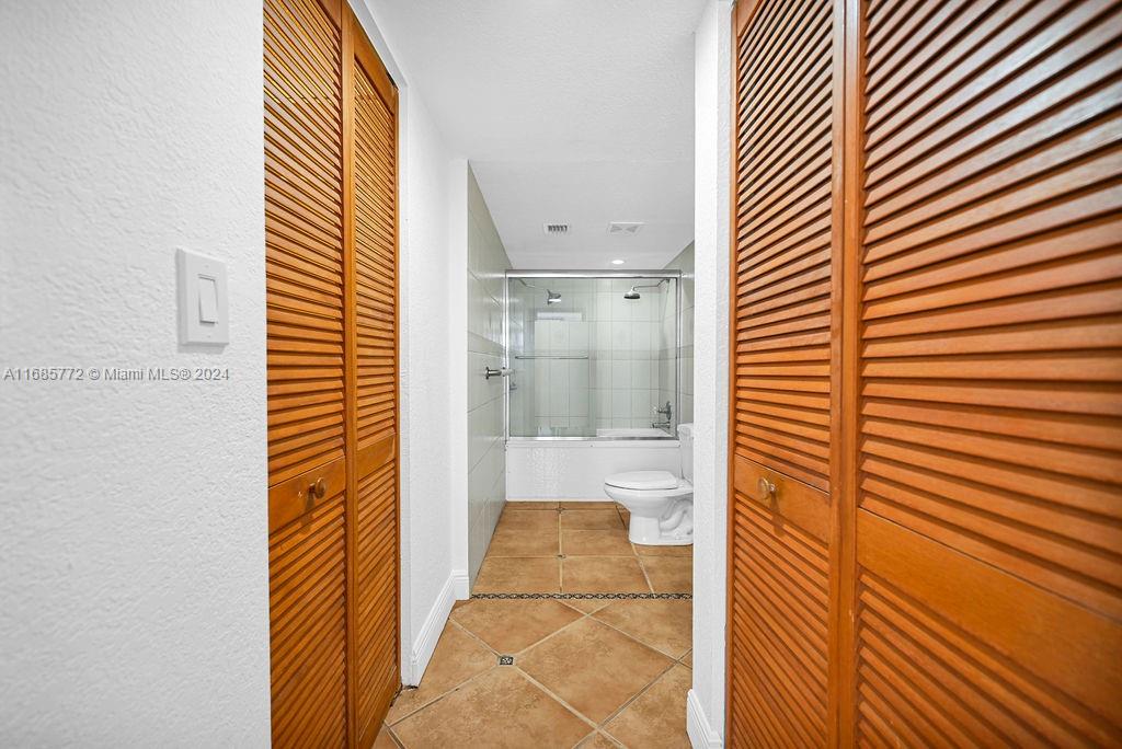 6801 Indian Creek Dr #602, Miami Beach, Florida image 44