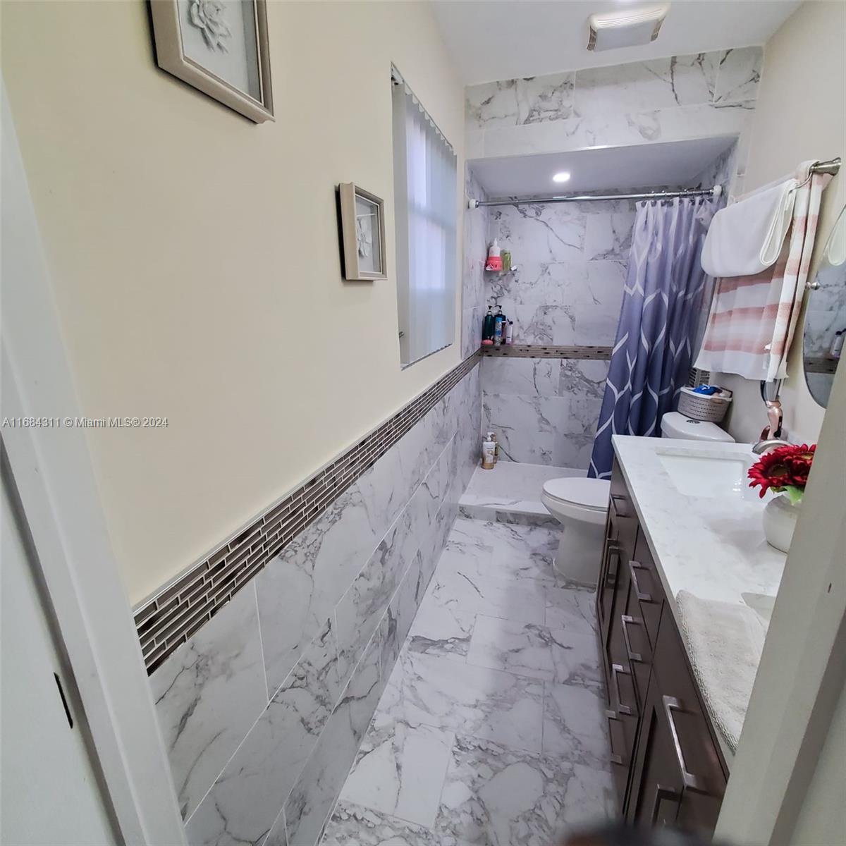 421 NE 39th St, Deerfield Beach, Florida image 6