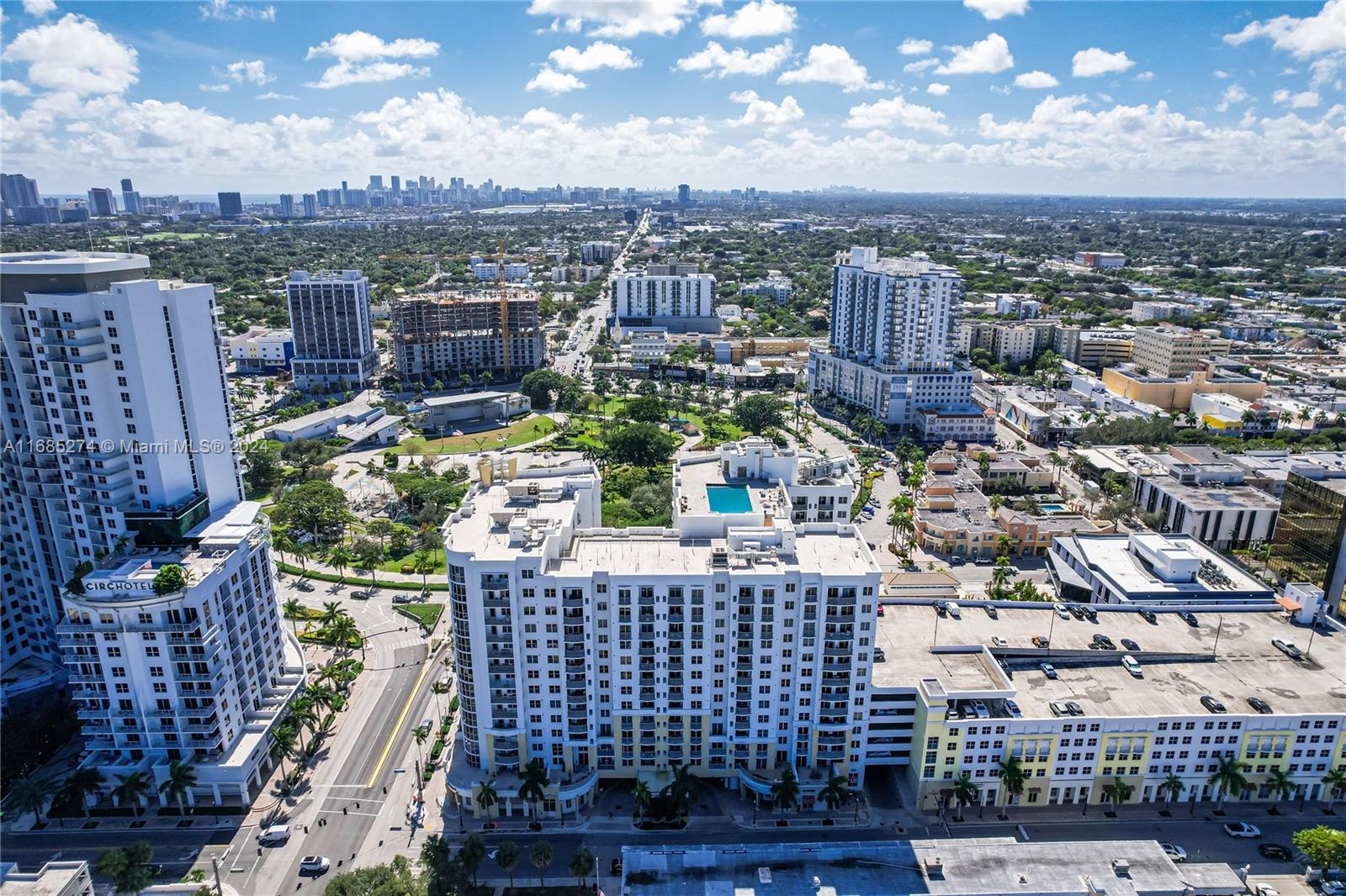 1830 Radius Dr #1002, Hollywood, Florida image 40