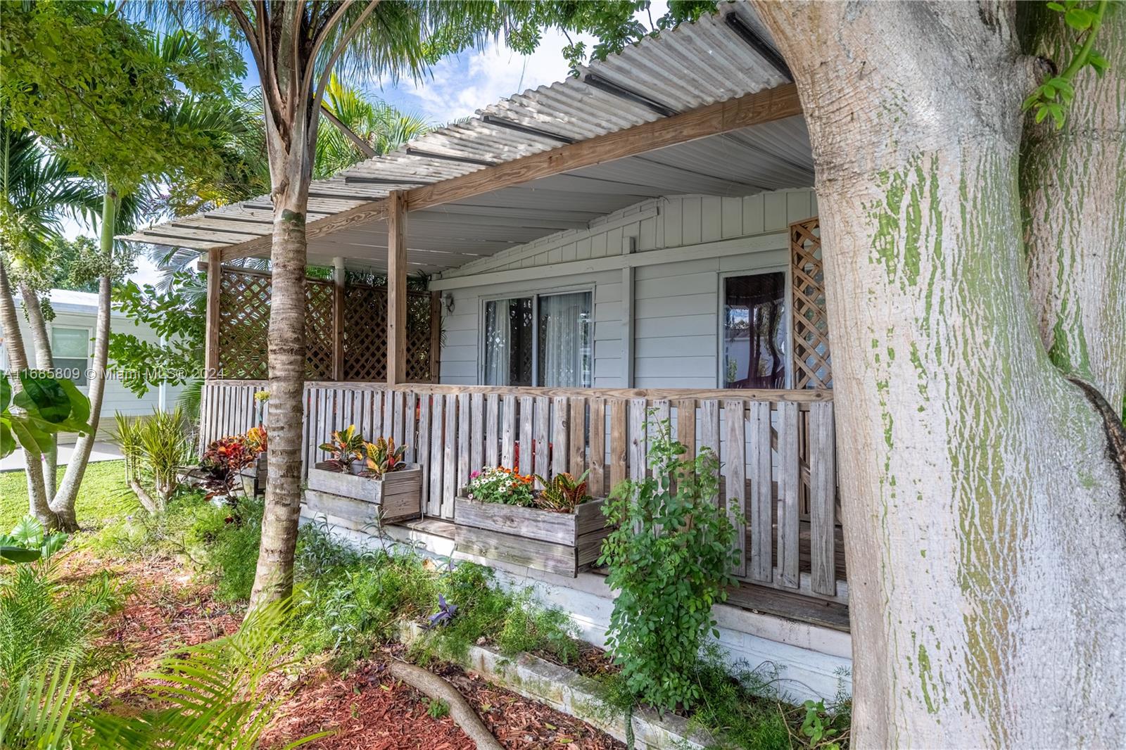 6371 Nw 29th St, Margate, Florida image 3