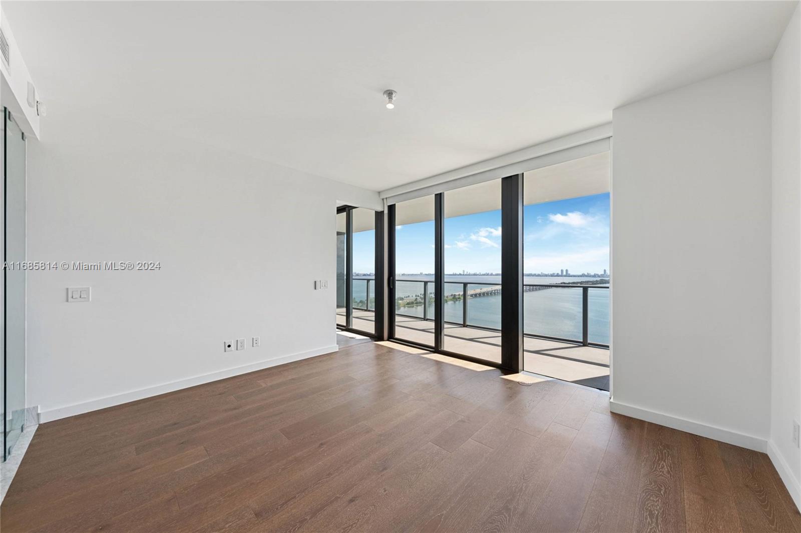 3131 NE 7th Ave #2005, Miami FL 33137