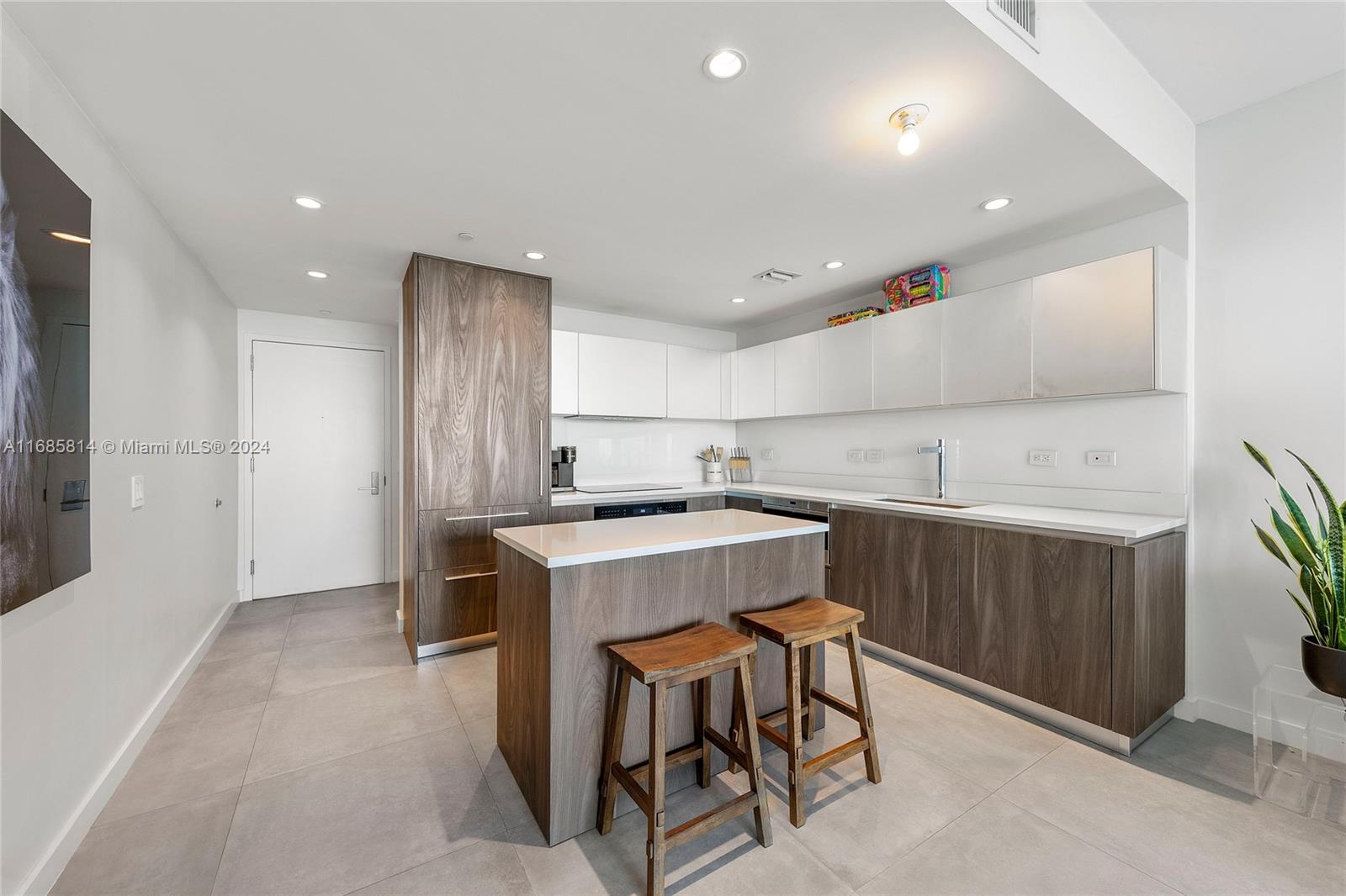 3131 NE 7th Ave #2005, Miami FL 33137