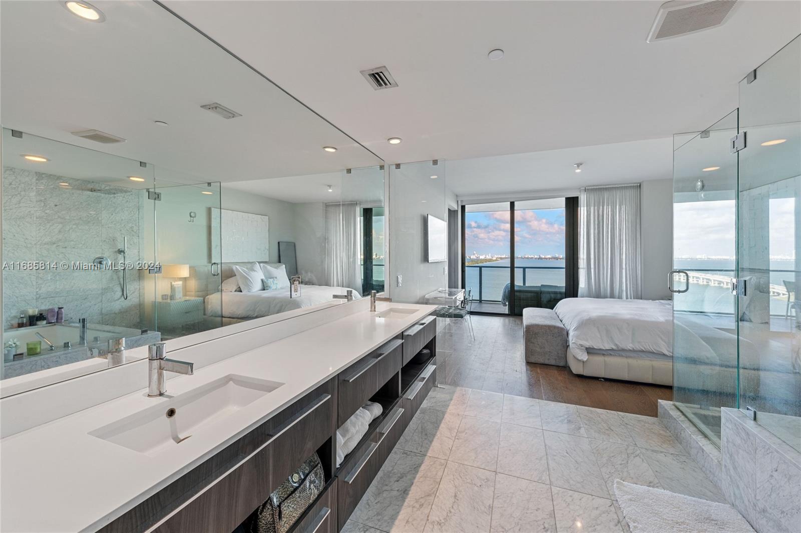 3131 NE 7th Ave #2005, Miami FL 33137