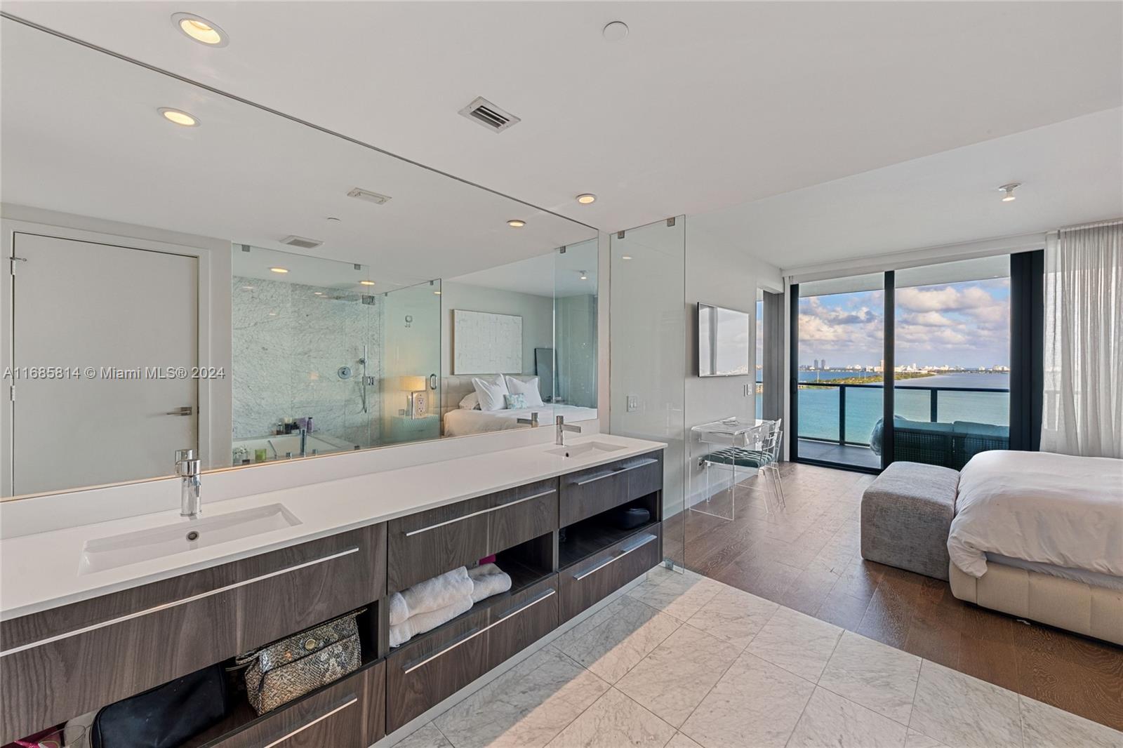 3131 NE 7th Ave #2005, Miami FL 33137