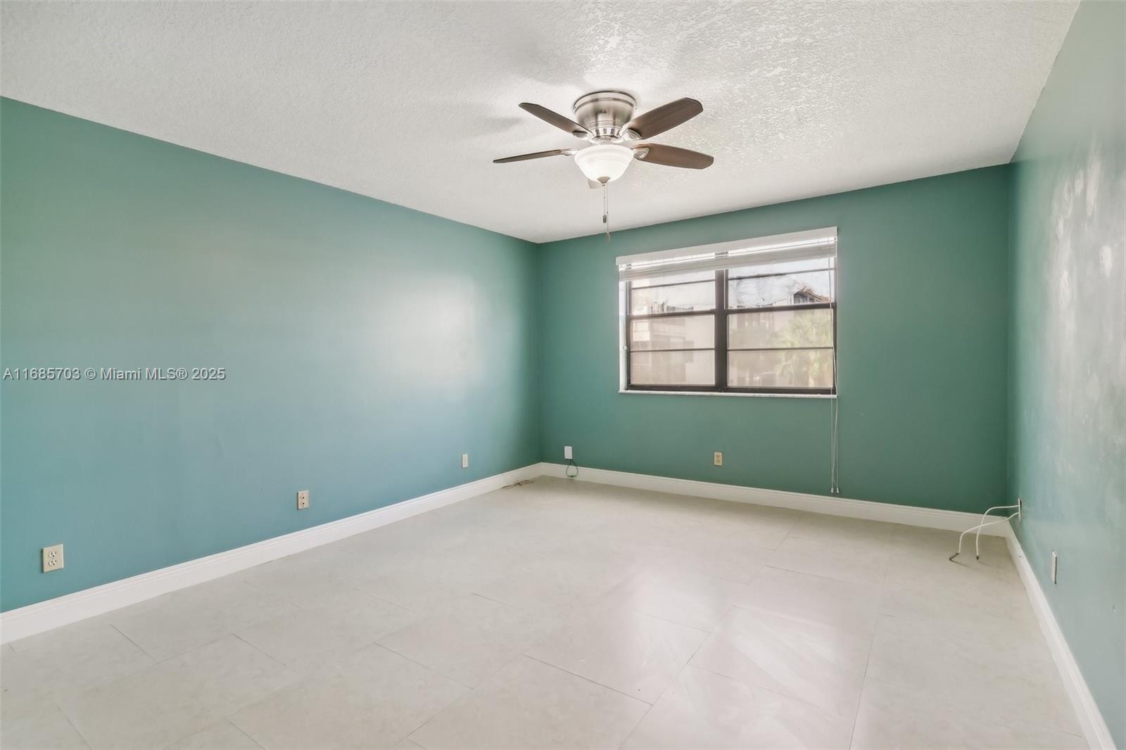 4960 E Sabal Palm Blvd #201, Tamarac, Florida image 18