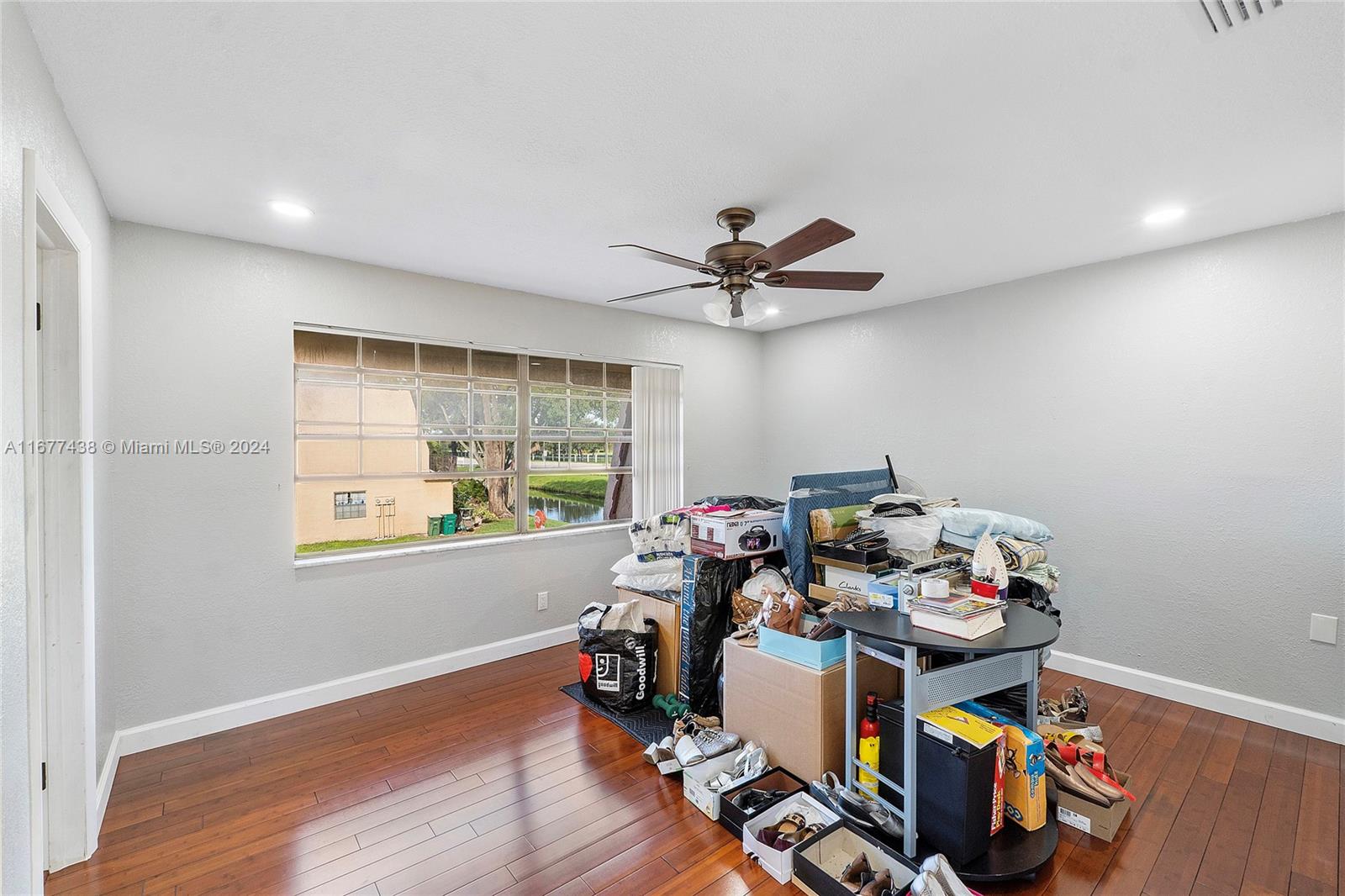 34 Meacham Ln, Tamarac, Florida image 12