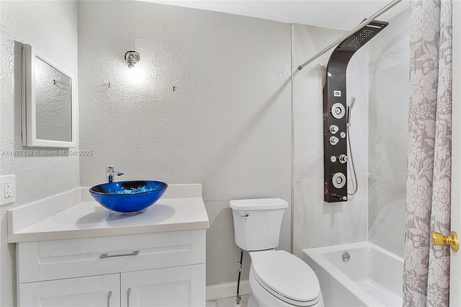 34 Meacham Ln, Tamarac, Florida image 6