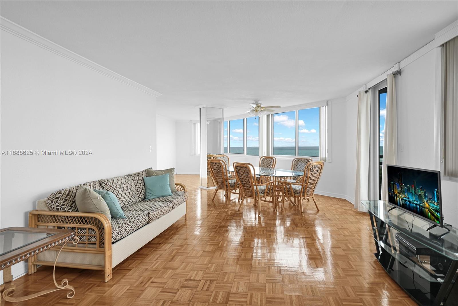 7135 Collins Ave #715, Miami Beach, Florida image 6