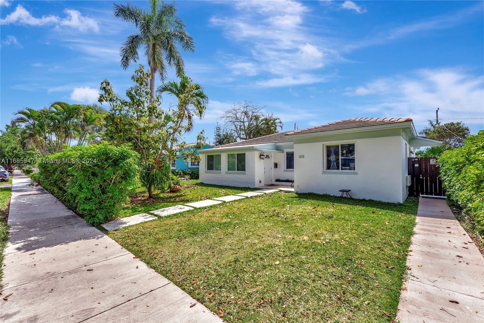 1634 Fletcher St, Hollywood, Florida image 4