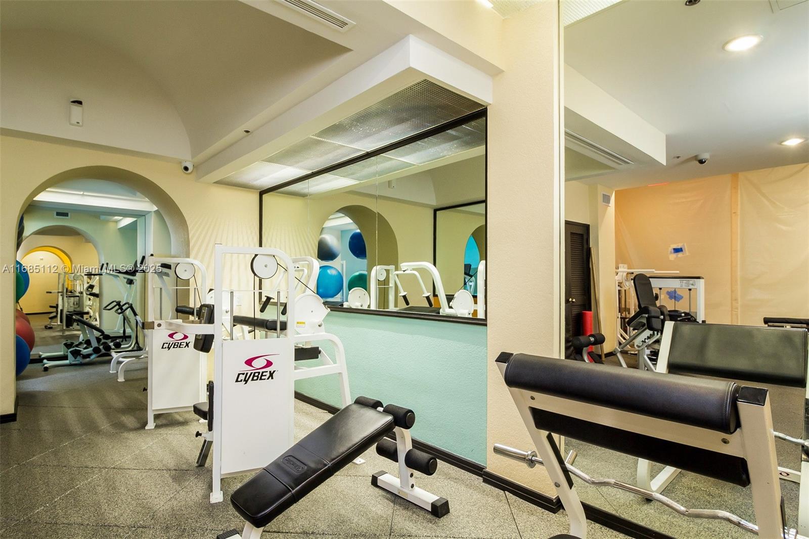 1581 Brickell Ave #703, Miami FL 33129