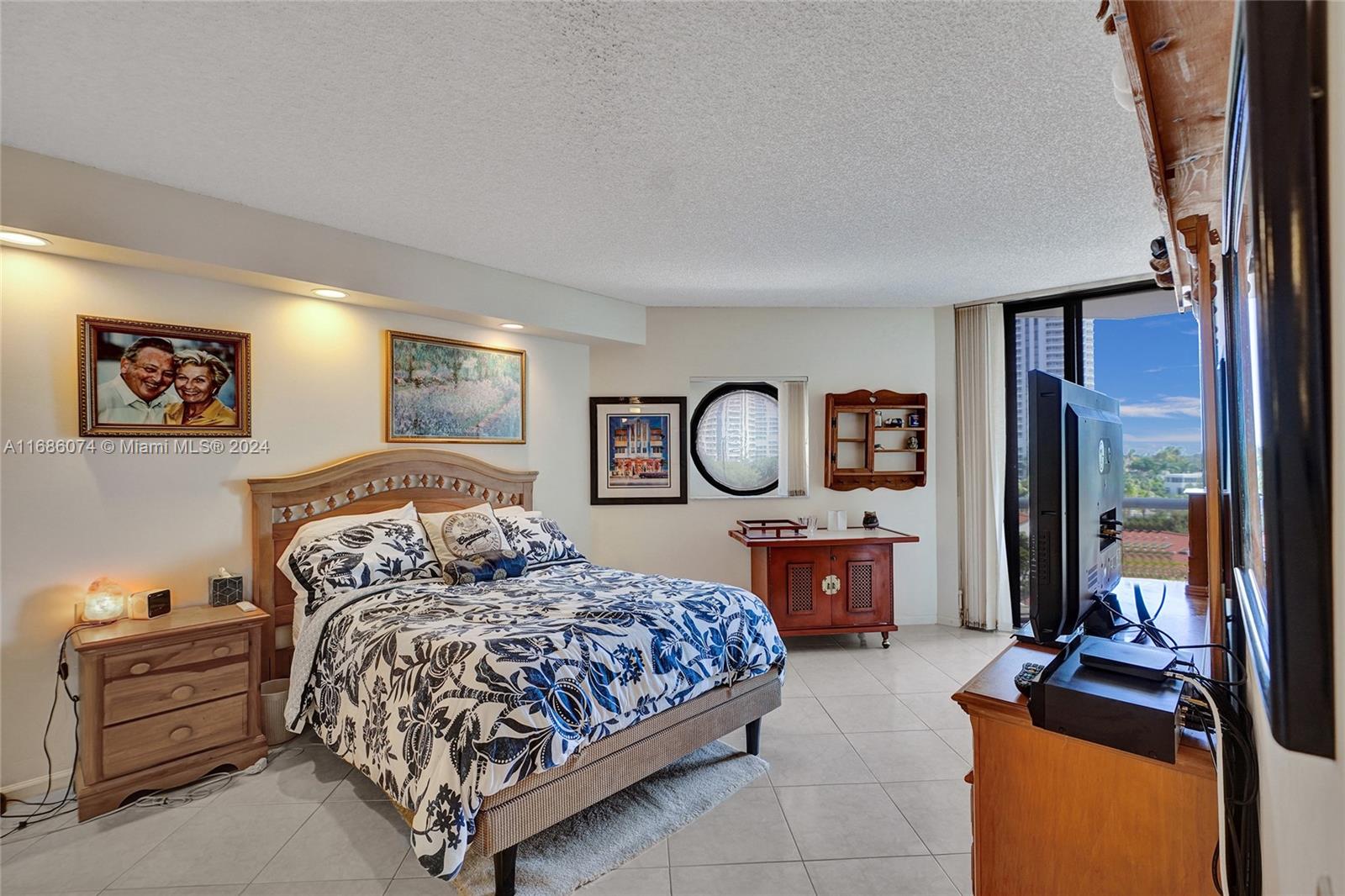 3610 Yacht Club Dr #605, Aventura, Florida image 16