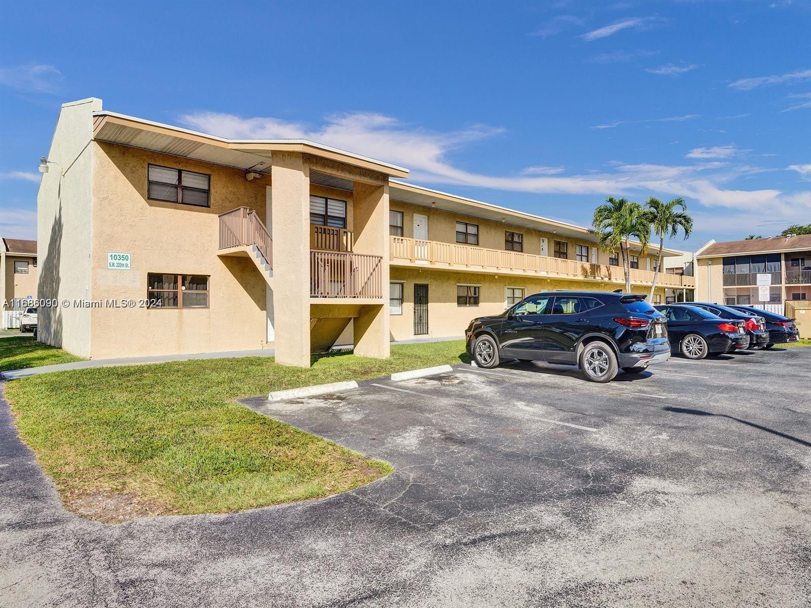 10350 220th Unit 239, Cutler Bay, Florida 33190