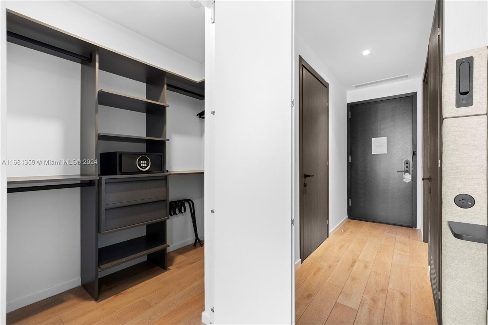 Listing Photo 11