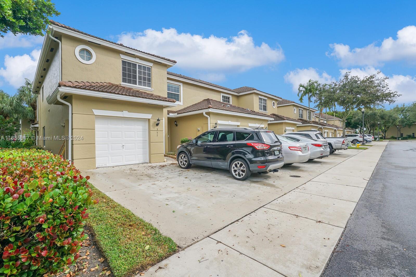 359 SW 122nd Ave #359, Pembroke Pines, Florida image 2