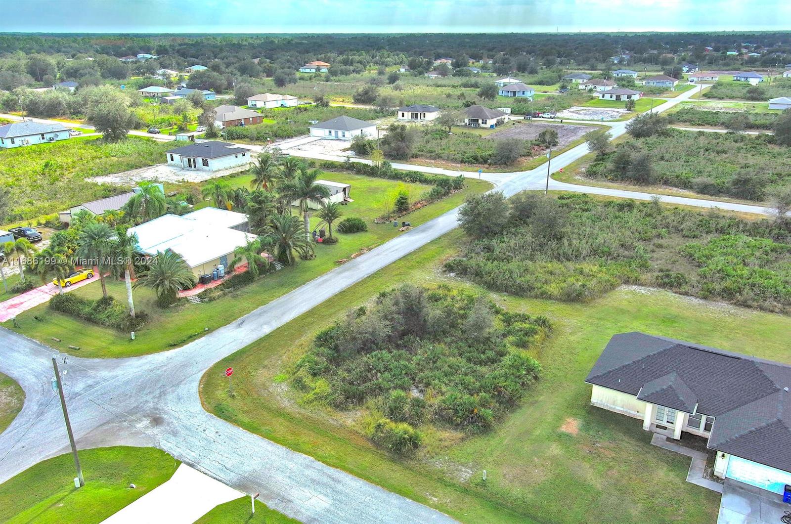 2701 72nd St W, Lehigh Acres, Florida image 1