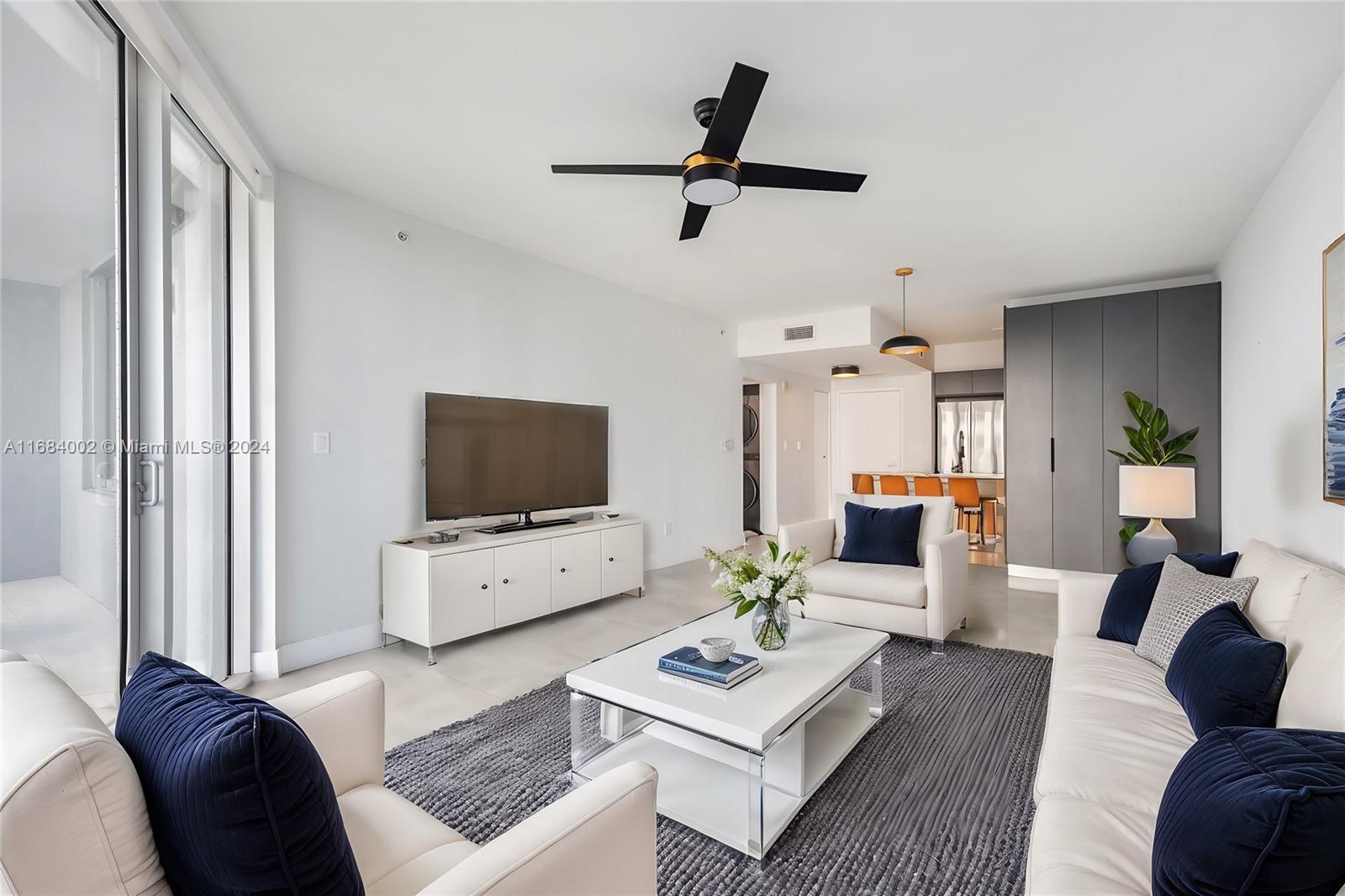 Condo for Sale in Miami, FL