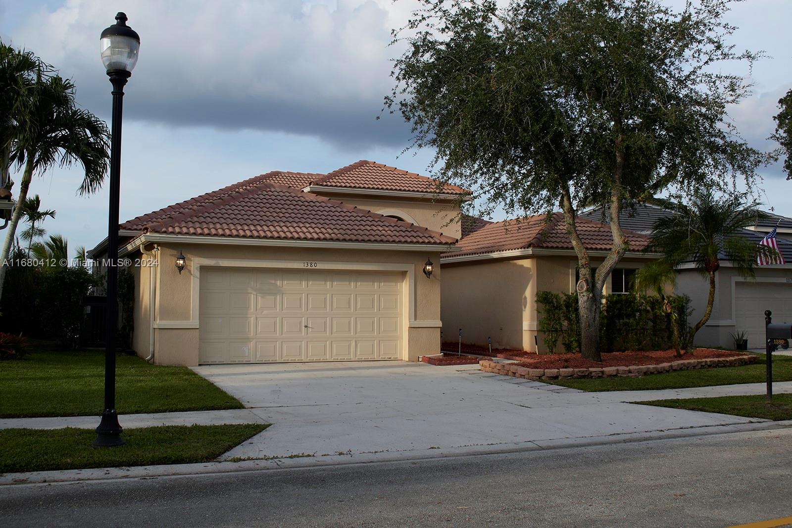 1380 Meadows Blvd, Weston, Florida image 2