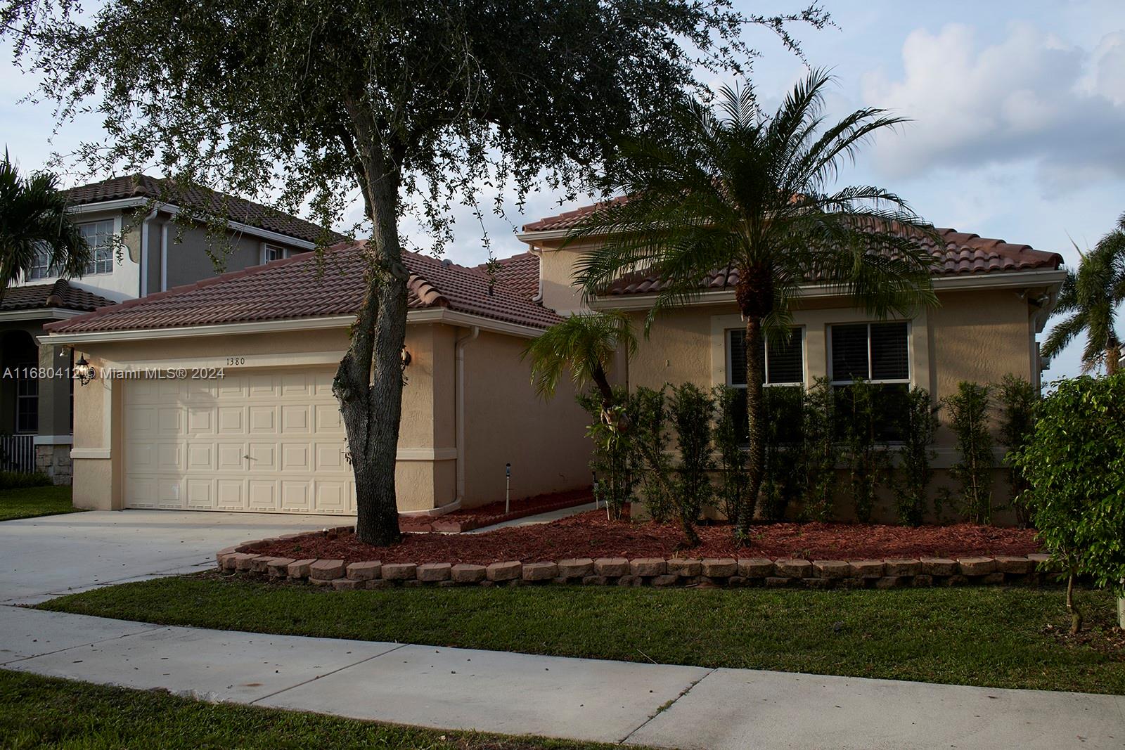 1380 Meadows Blvd, Weston, Florida image 3