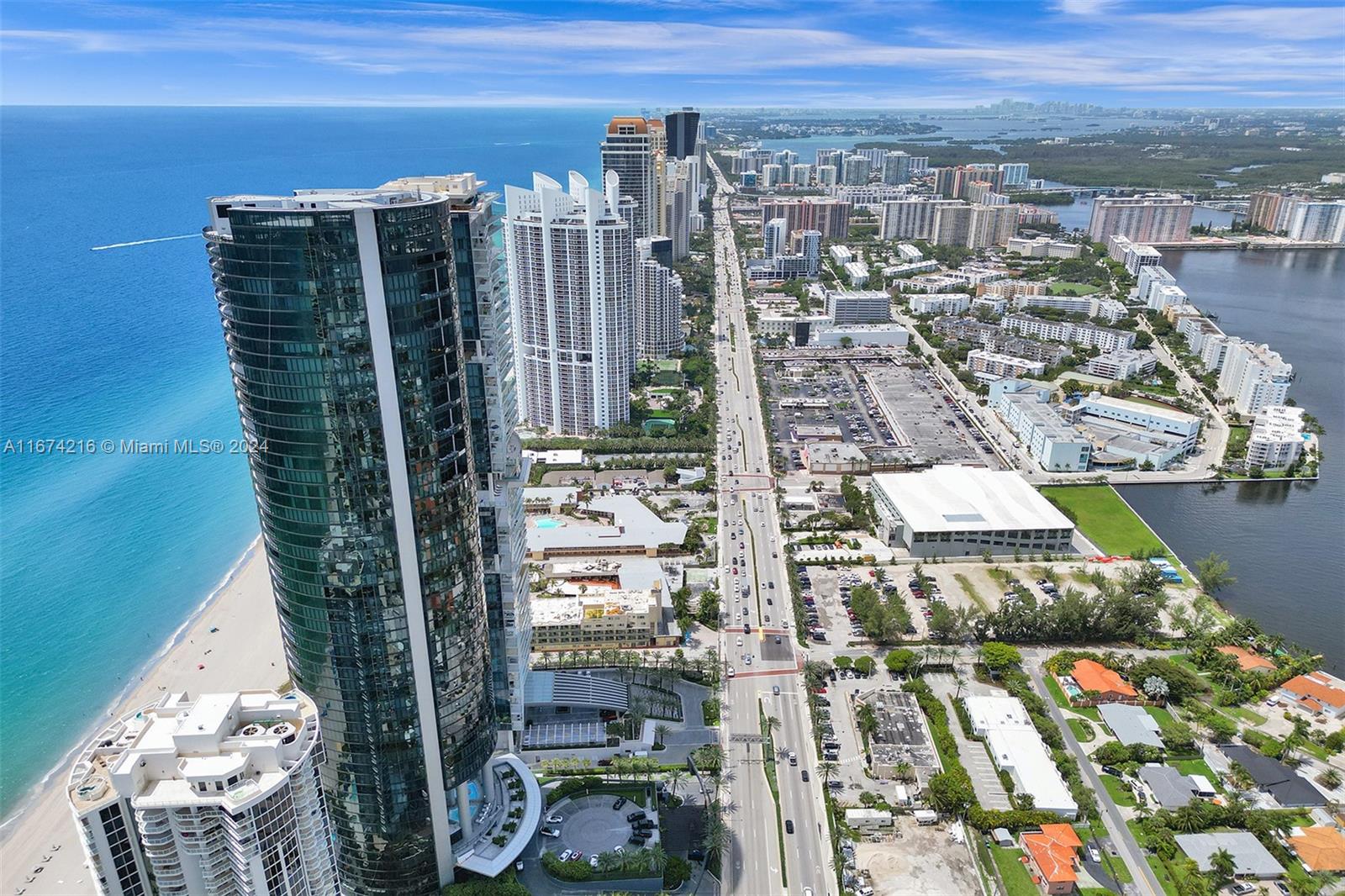 18555 Collins Ave #4403, Sunny Isles Beach, Florida image 45