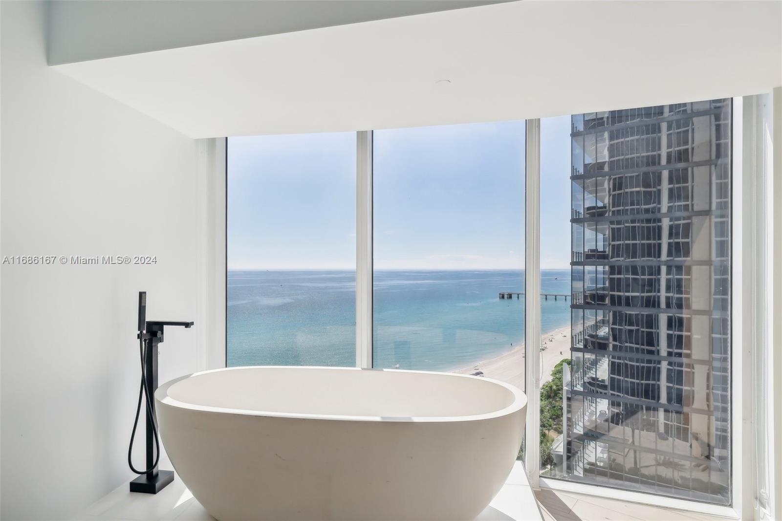 17201 Collins Ave #1501, Sunny Isles Beach, Florida image 15