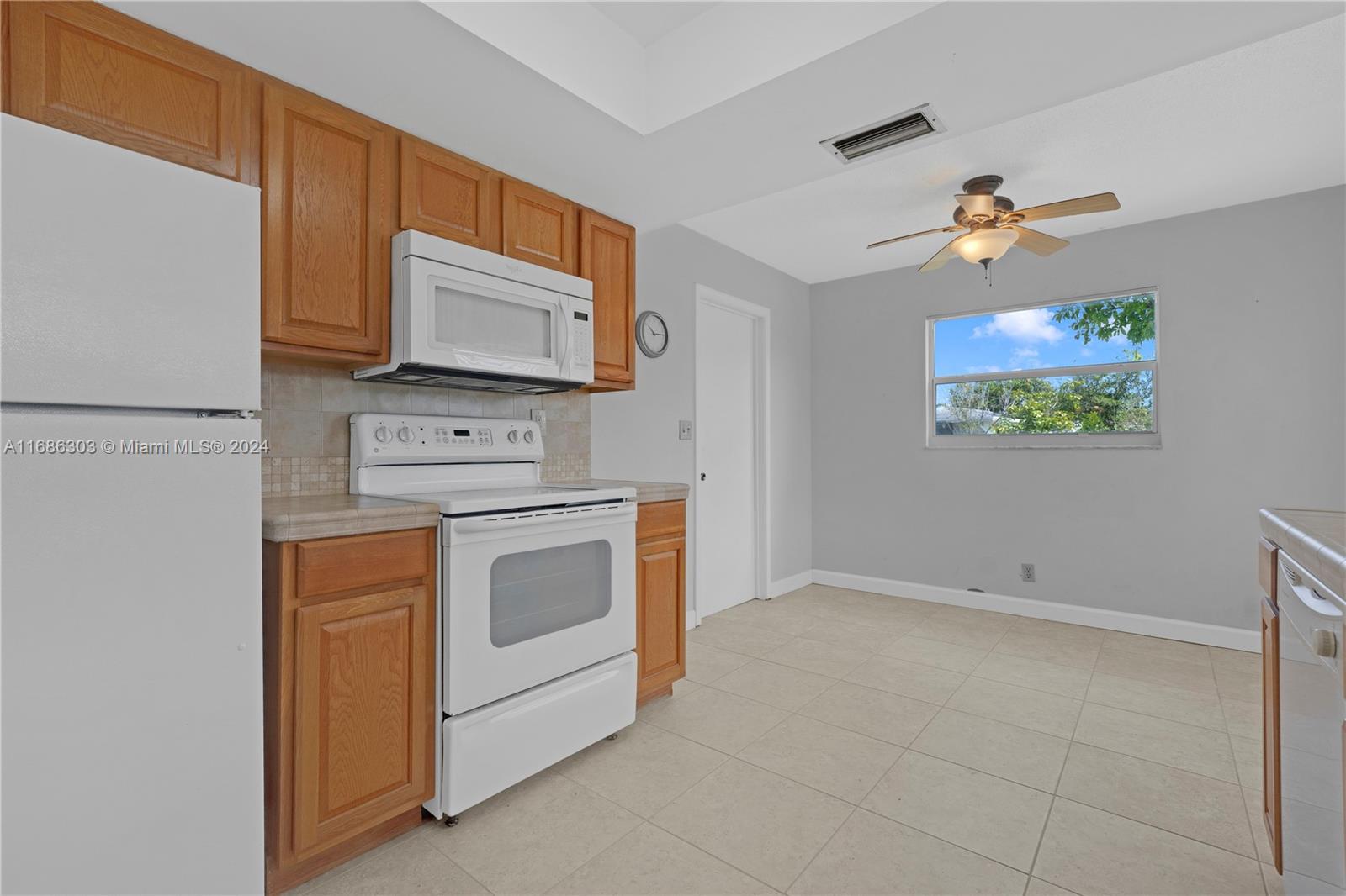 Residential, Margate, Florida image 15