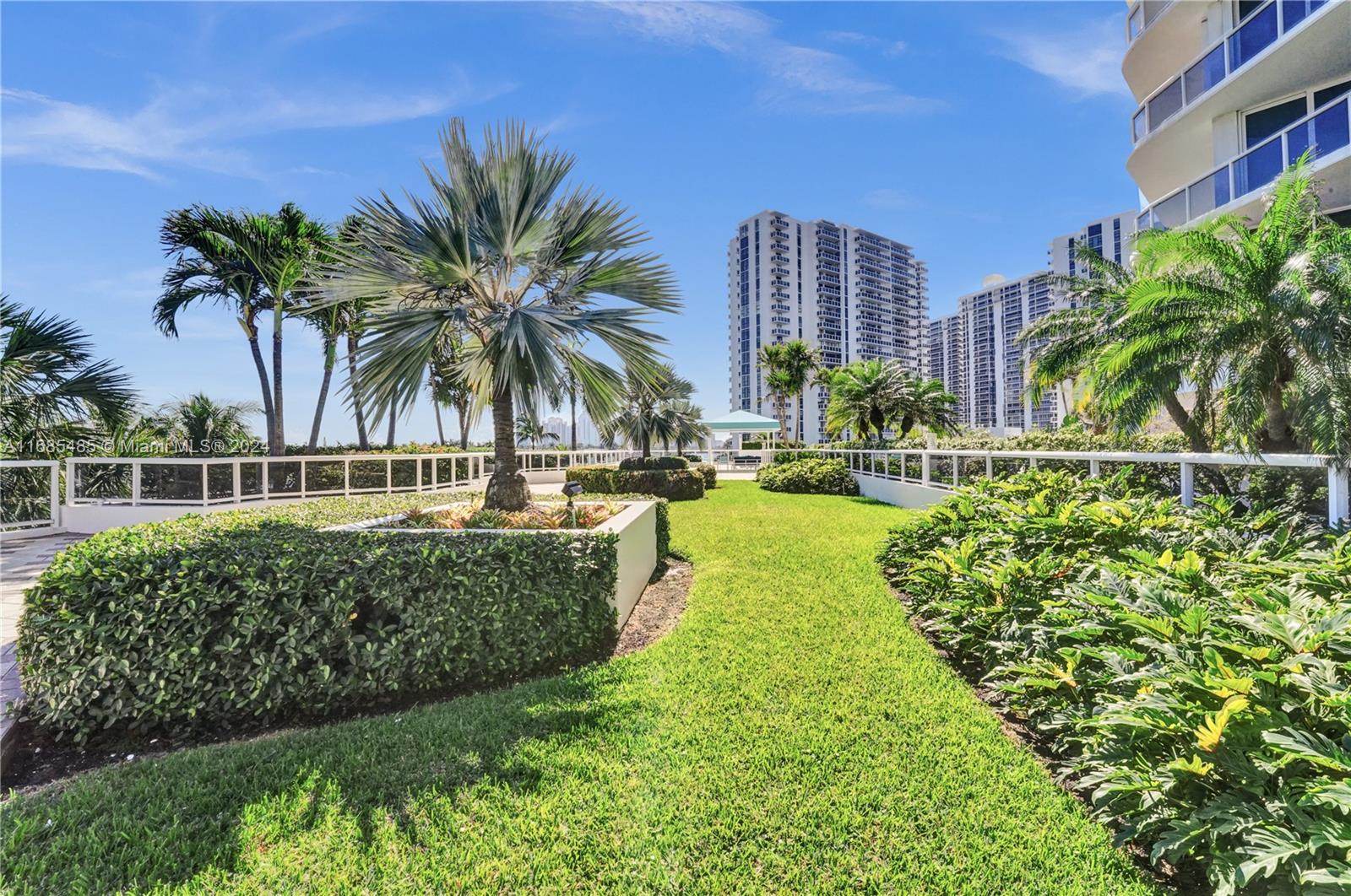 3801 NE 207th St #2603, Aventura FL 33180