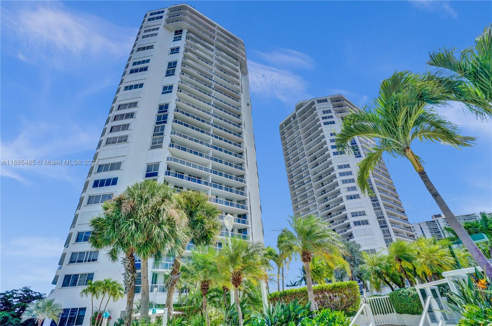 3801 NE 207th St #2603, Aventura FL 33180