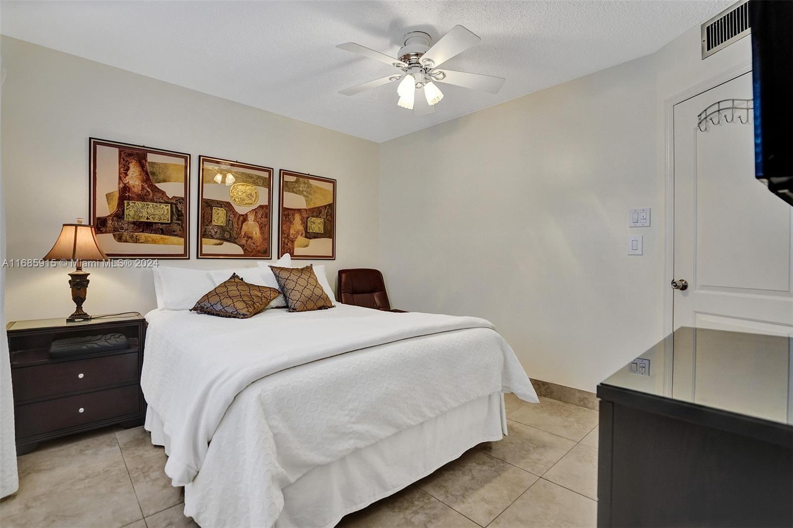 3530 NW 52nd Ave #409, Lauderdale Lakes, Florida image 23