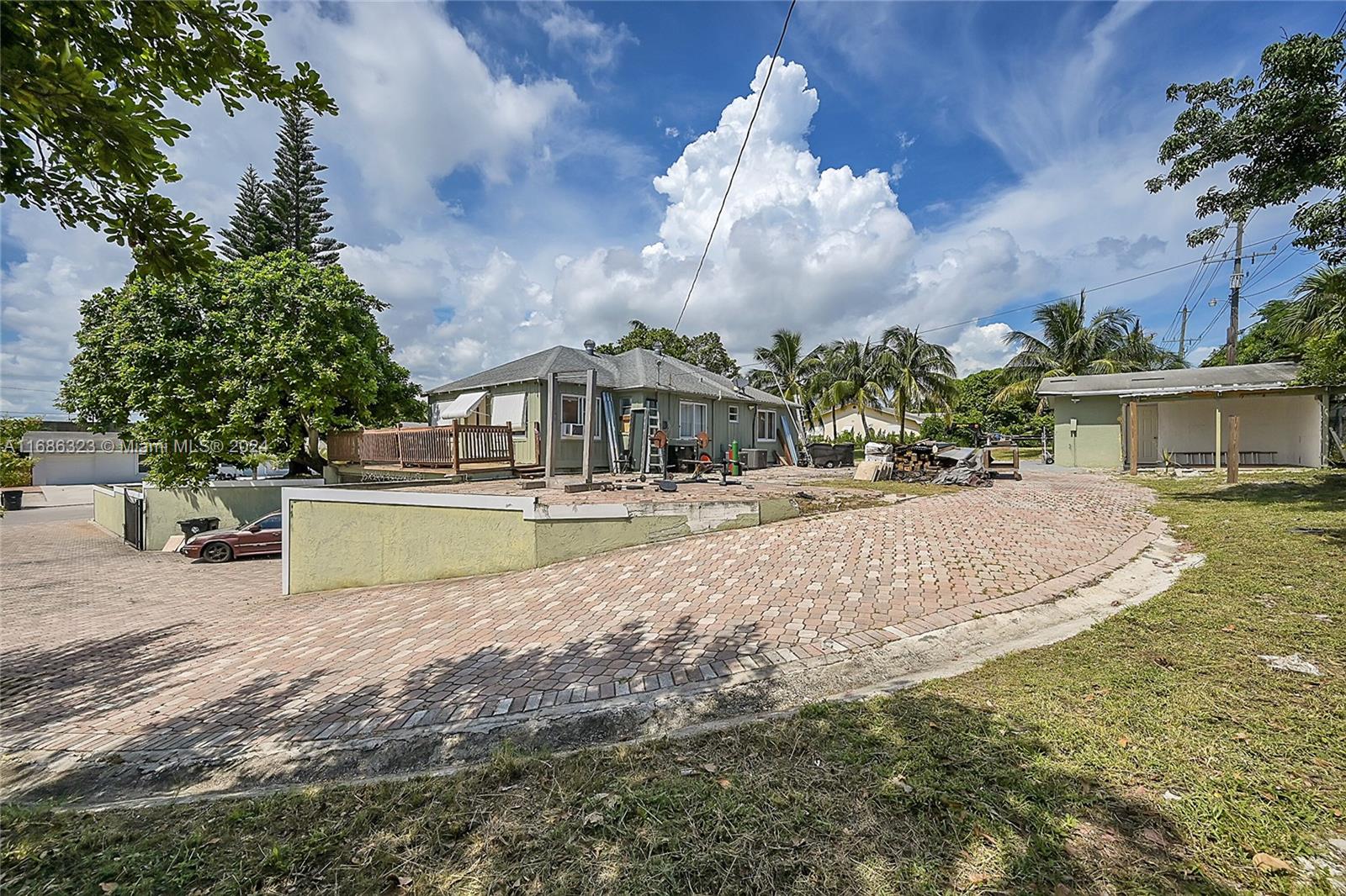 830 S Ridge St, Lake Worth, Florida image 12