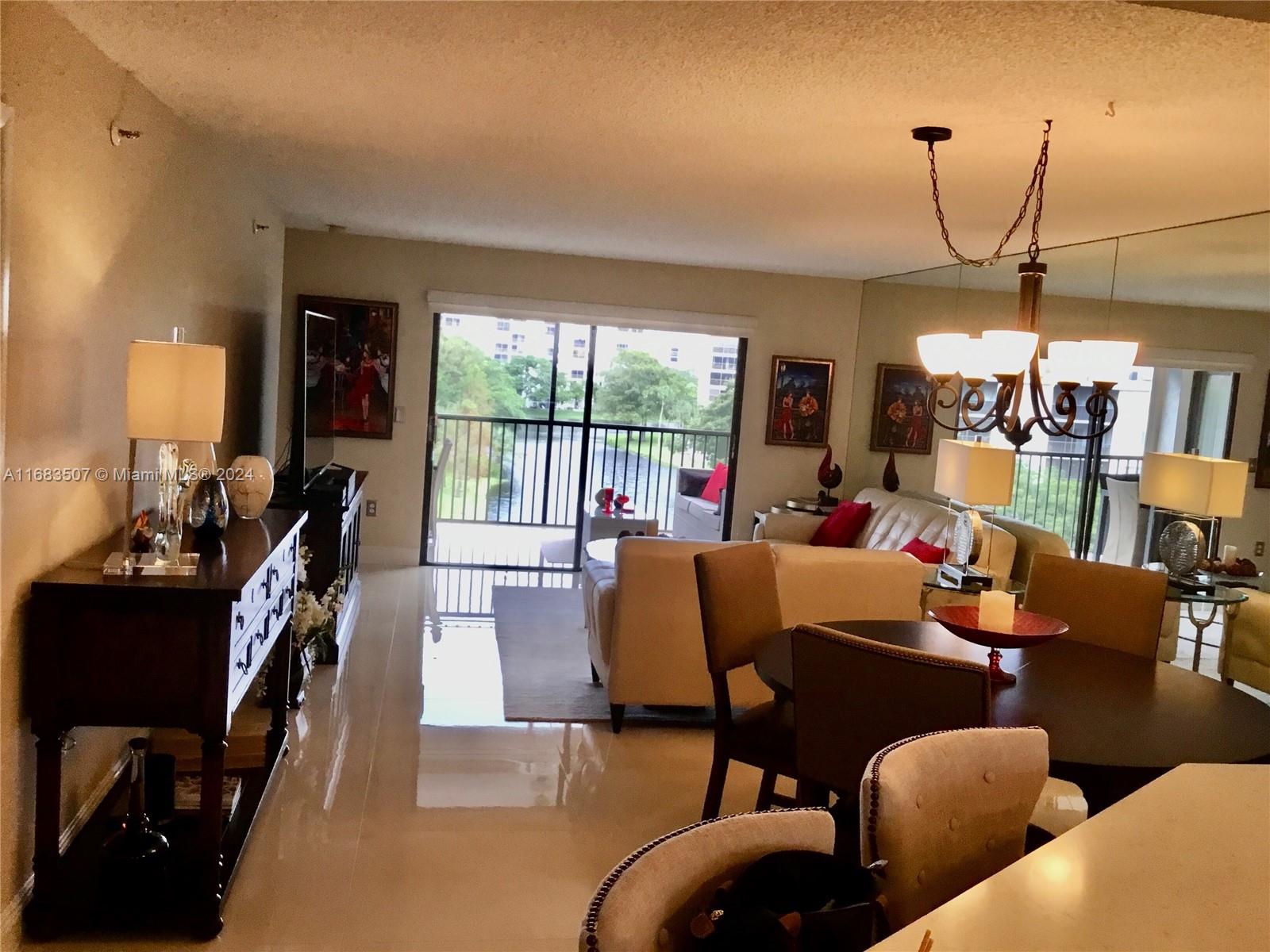 2334 S Cypress Bend Dr #501, Pompano Beach, Florida image 3