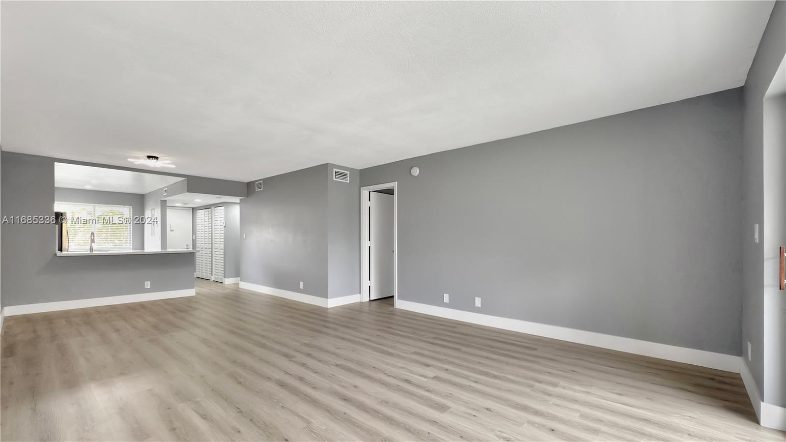 3571 Inverrary Dr #203, Lauderhill, Florida image 5