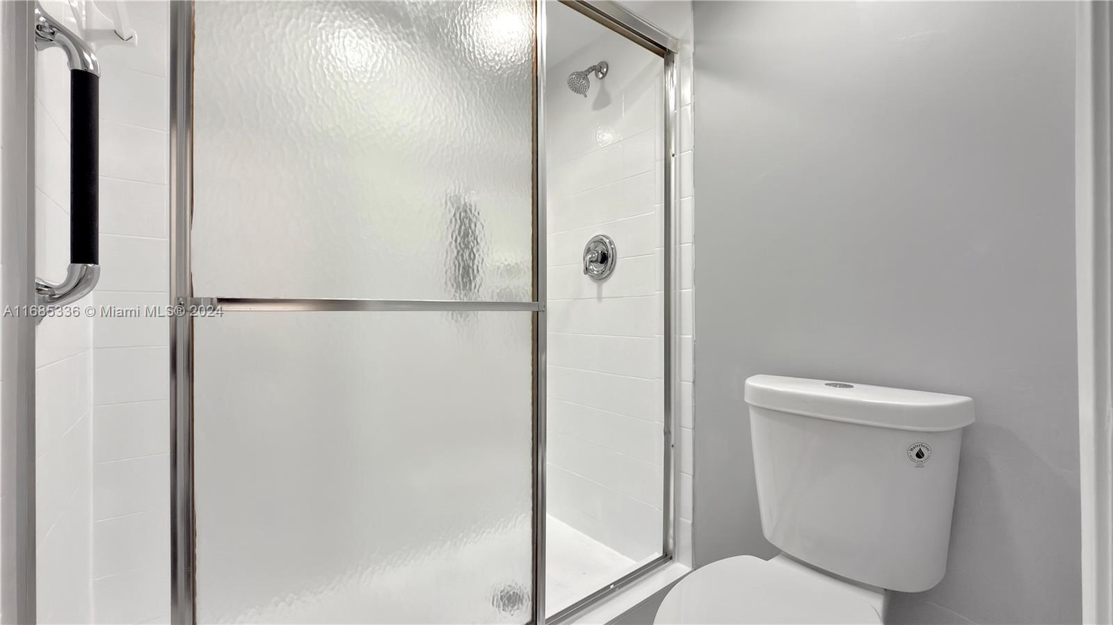 3571 Inverrary Dr #203, Lauderhill, Florida image 9