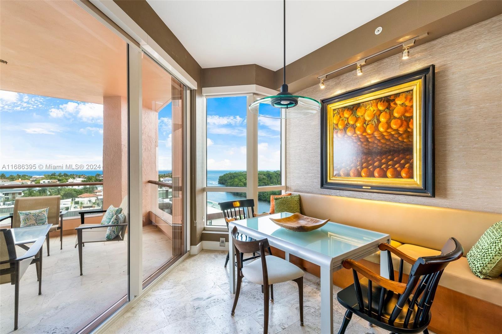 10 Edgewater Dr #8C, Coral Gables FL 33133