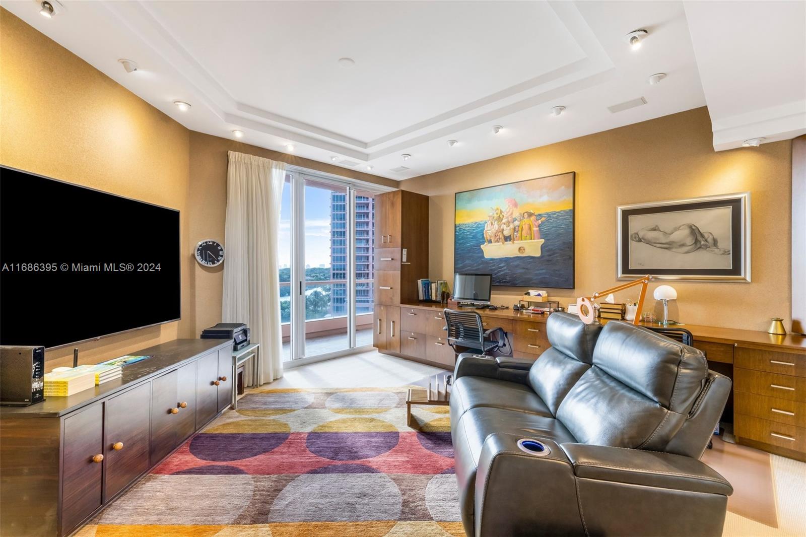 10 Edgewater Dr #8C, Coral Gables FL 33133