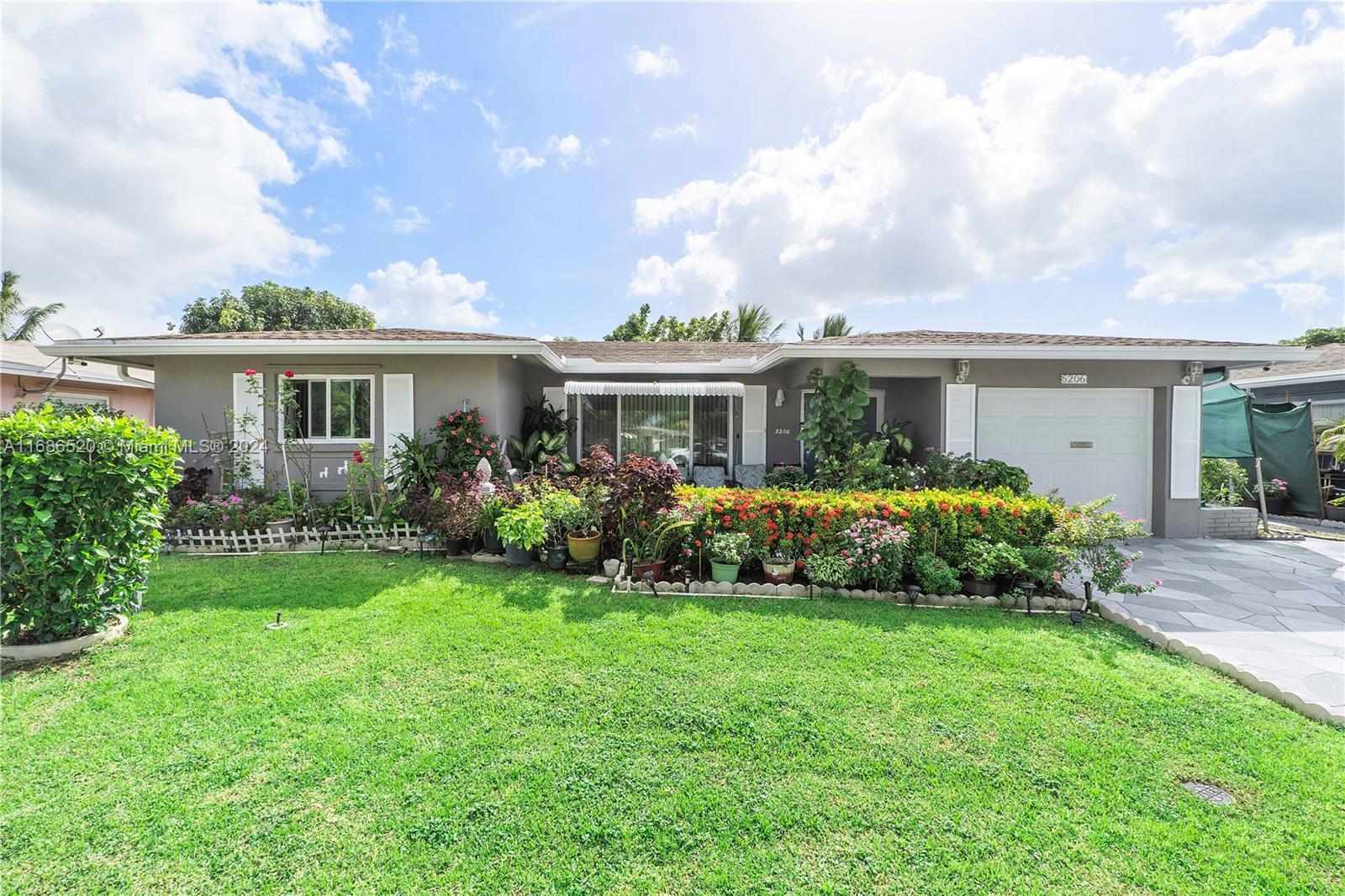 5206 NW 49th Ave, Tamarac, Florida image 1