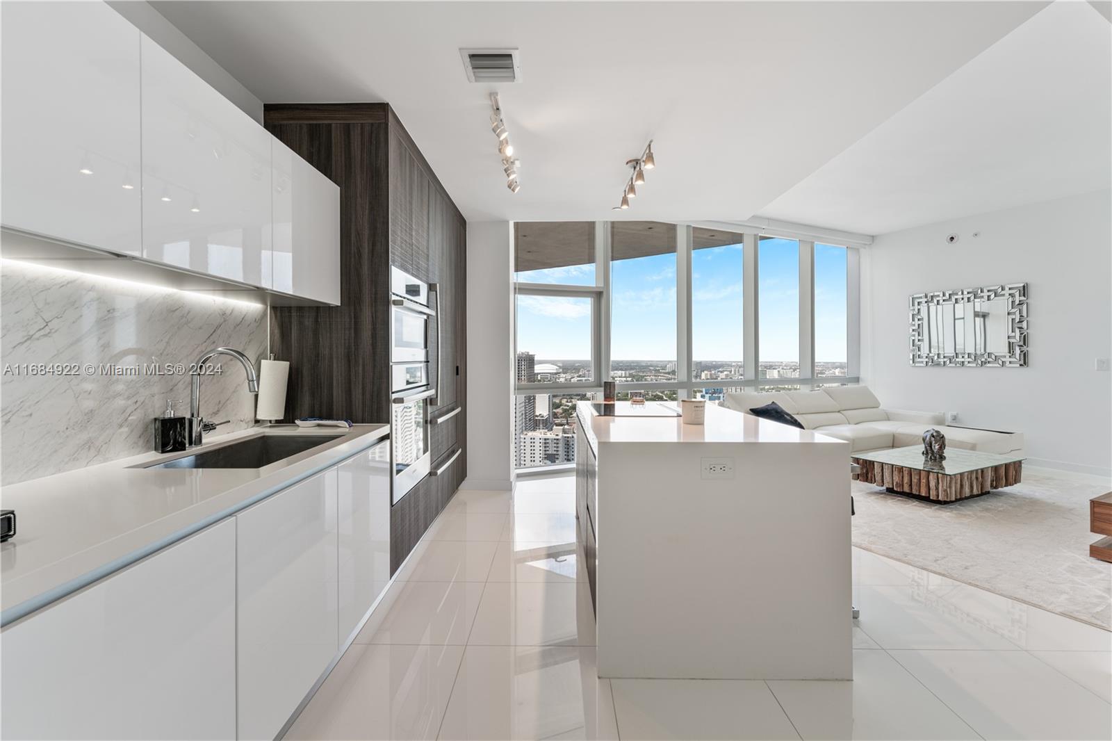 851 NE 1st Ave #3302, Miami FL 33132