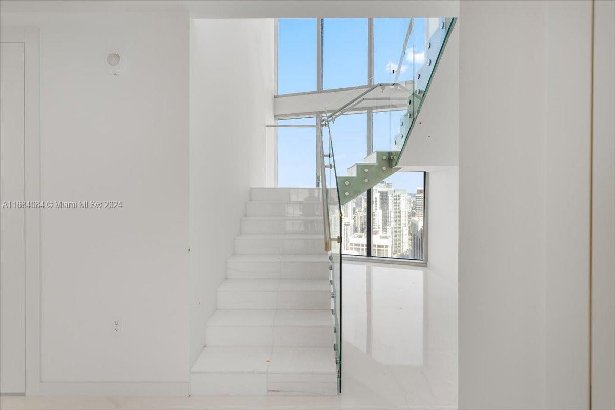 300 Biscayne Blvd Way #5002 DUPLEX, Miami, Florida image 32