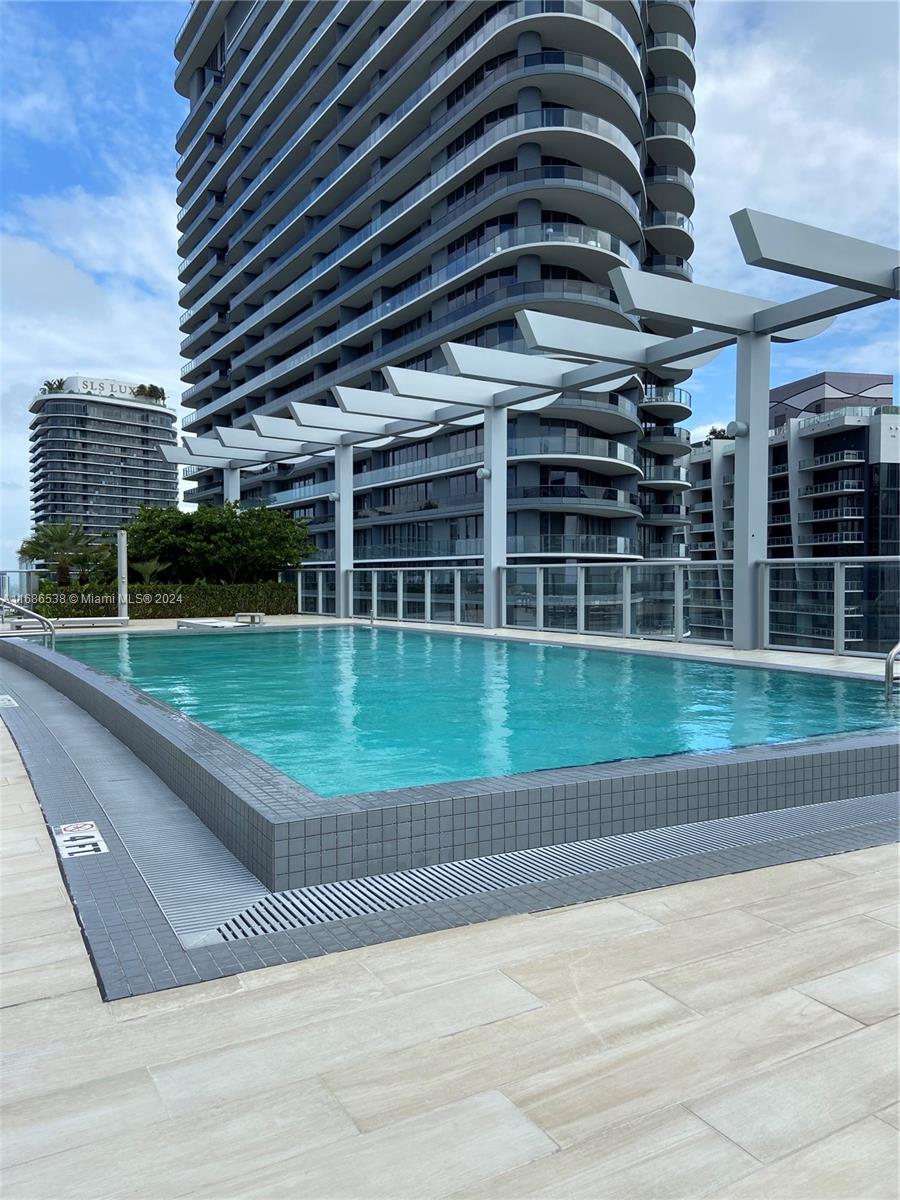 Enjoy living at Millecento, one of the most desired and best located buildings in the heart of Brickell, designed by Carlos Ott w/interiors by Pininfarina. Stylish high-end amenities: 2 swimming pools (roof top & 9th floor), Club Cittá lounge, pool table, movie theatre, children's facility, gym/yoga rooms, sauna, massage, business center. Management on site, 24-hour security and valet parking. Washer and dryer, sleek modern kitchen, spa style bathroom. 1 month minimum rent. Includes cable/wifi and 1 valet parking. Don't miss the opportunity of living in this beautiful building!