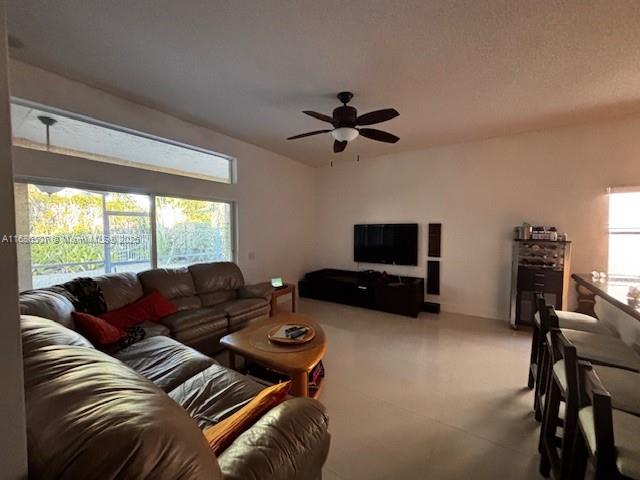 1617 Orchid Bnd, Weston, Florida image 10