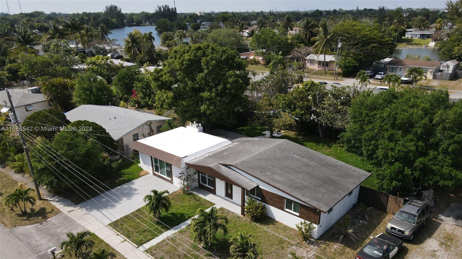 3411 SW 36th St, West Park, Florida image 9