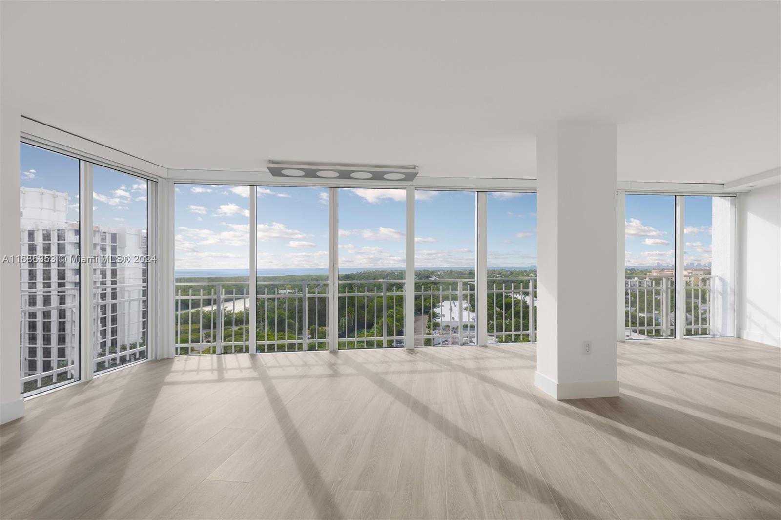 600 Grapetree Dr #PH11ES, Key Biscayne FL 33149