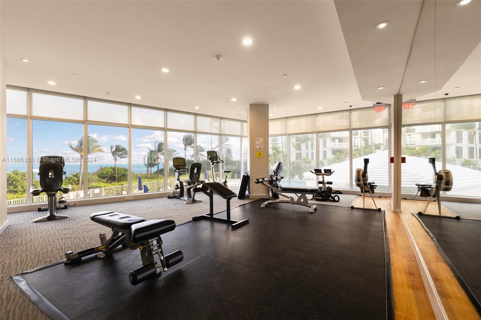 600 Grapetree Dr #PH11ES, Key Biscayne FL 33149