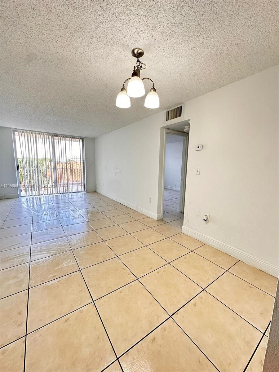 1805 Sans Souci Blvd #420, North Miami, Florida image 3