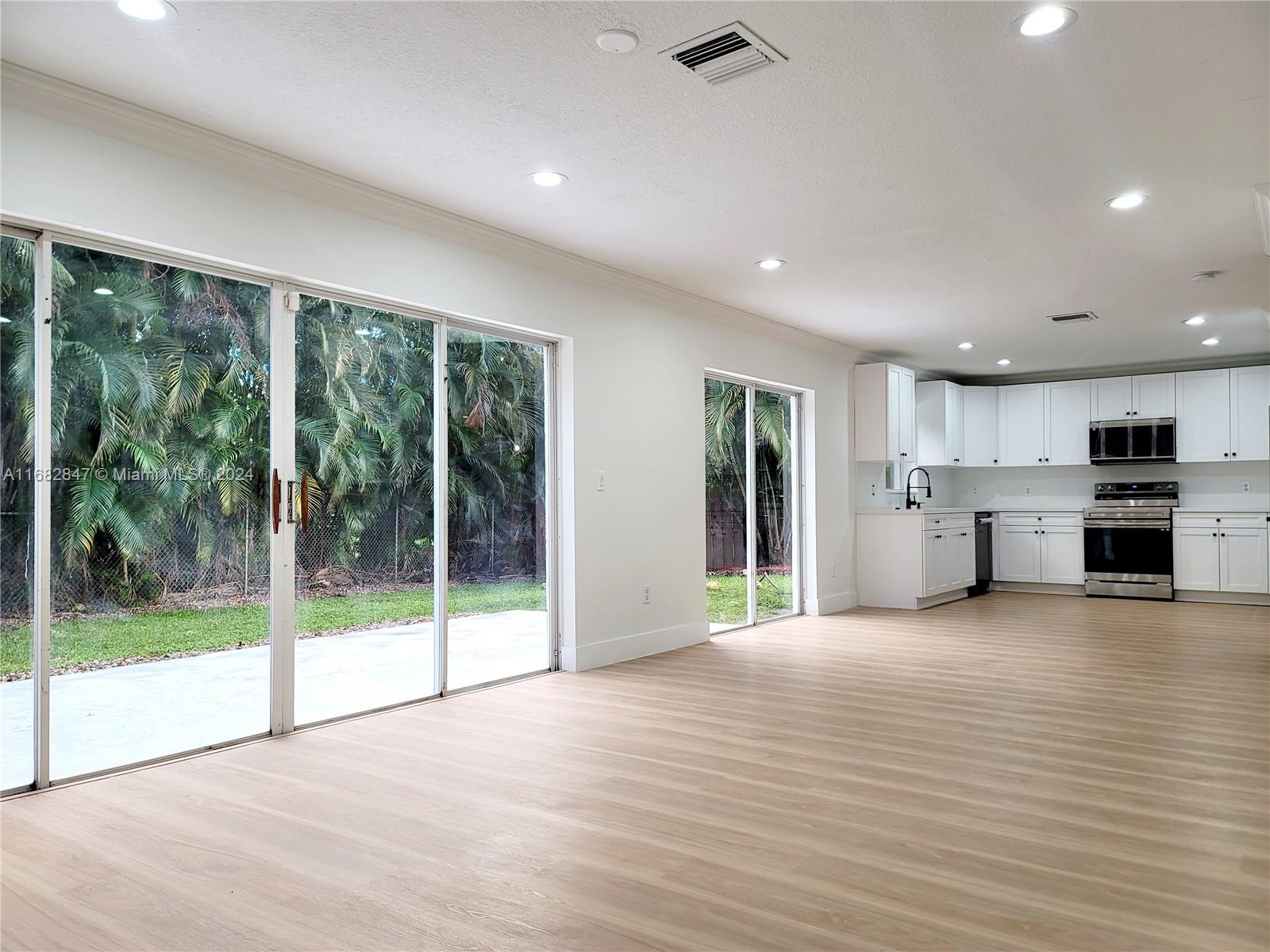 1401 SW 97th Ave, Pembroke Pines, Florida image 13