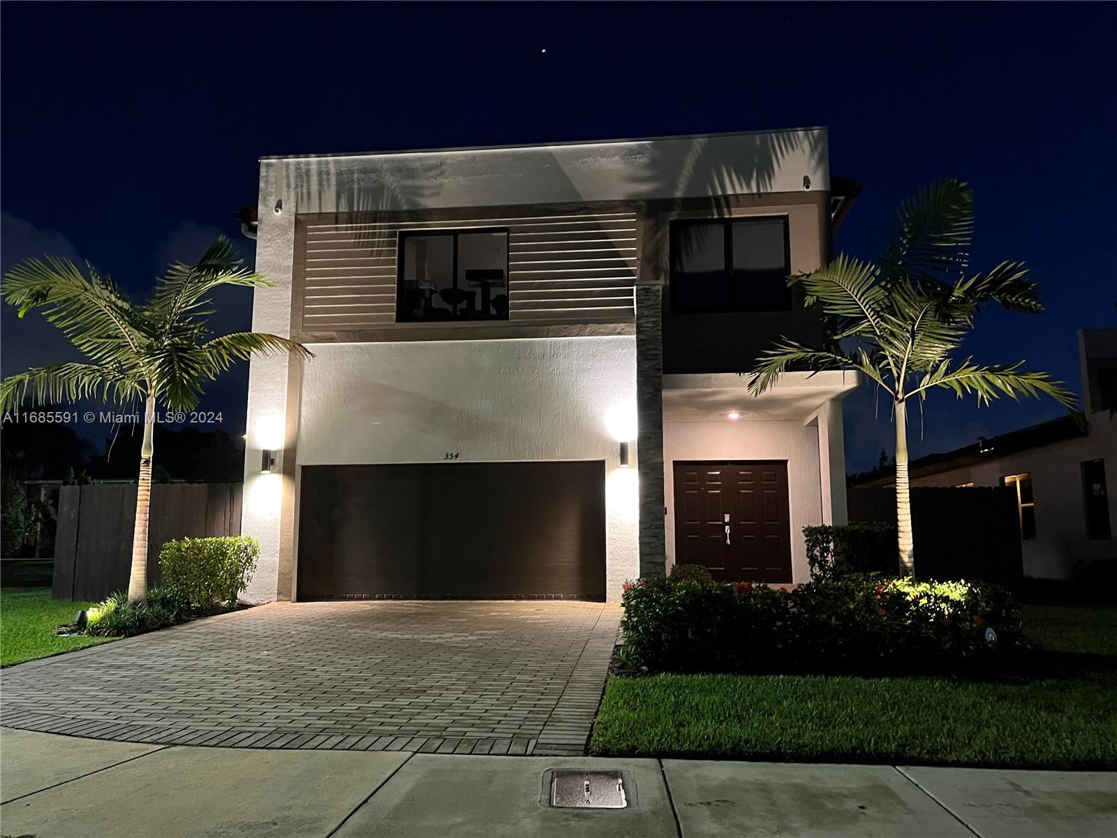 354 NE 210th Way, Miami, Florida image 4