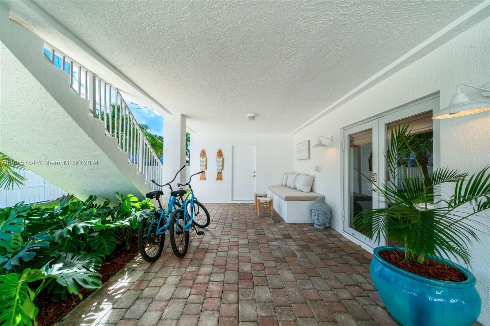 190 Gulfview Dr, Islamorada, Florida image 3